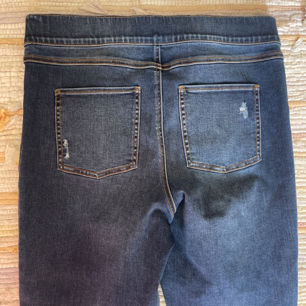 SPANX Distressed Pull On Skinny Medium Washed Ankle Jeans Size XL - Picture 8 of 8